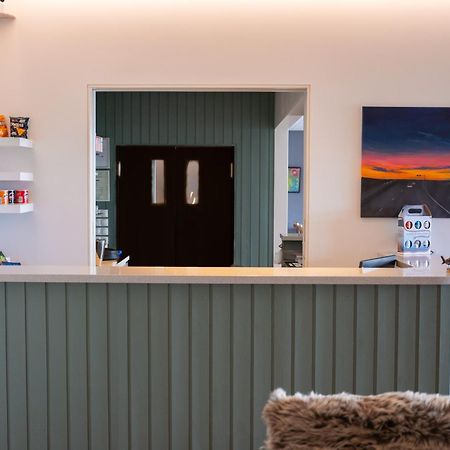 Hotel Flokalundur Brjanslaekur エクステリア 写真