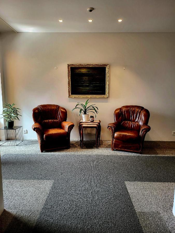Hotel Flokalundur Brjanslaekur エクステリア 写真