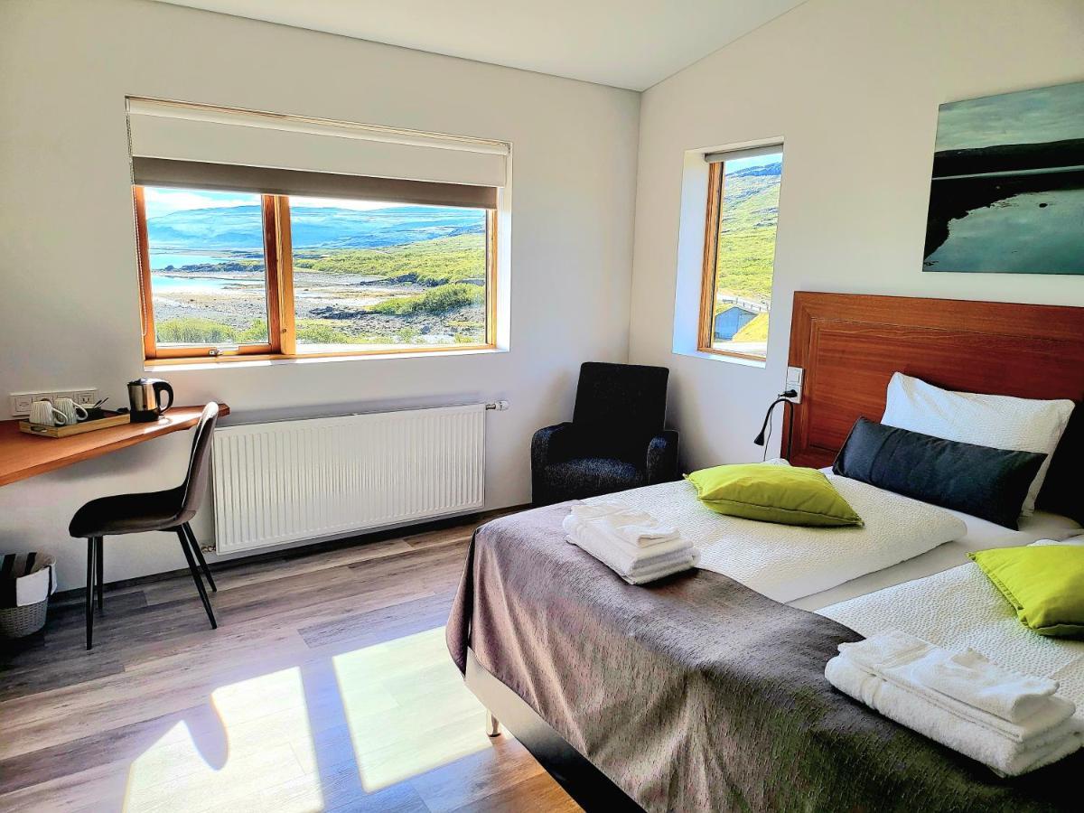 Hotel Flokalundur Brjanslaekur エクステリア 写真