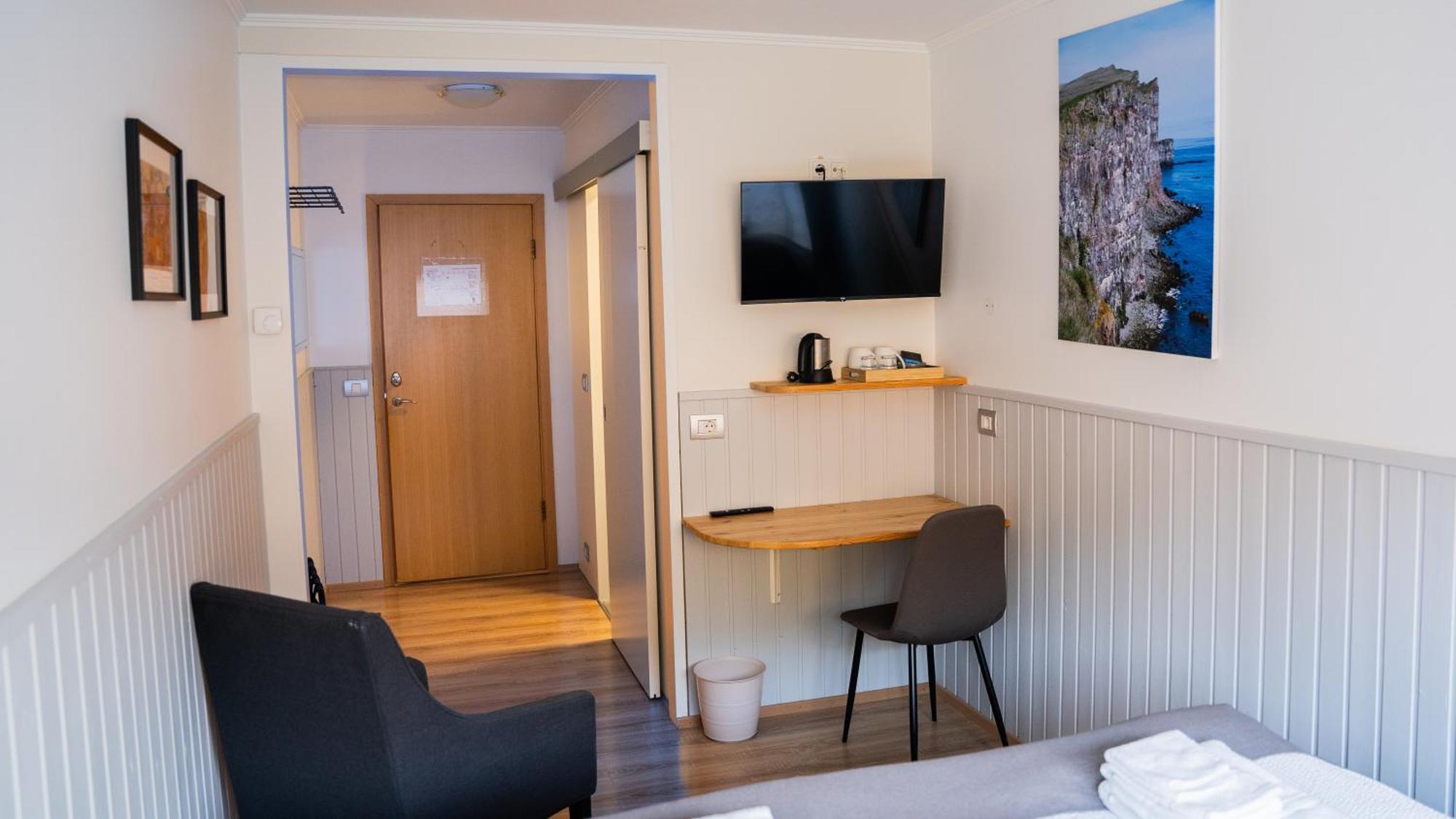 Hotel Flokalundur Brjanslaekur エクステリア 写真