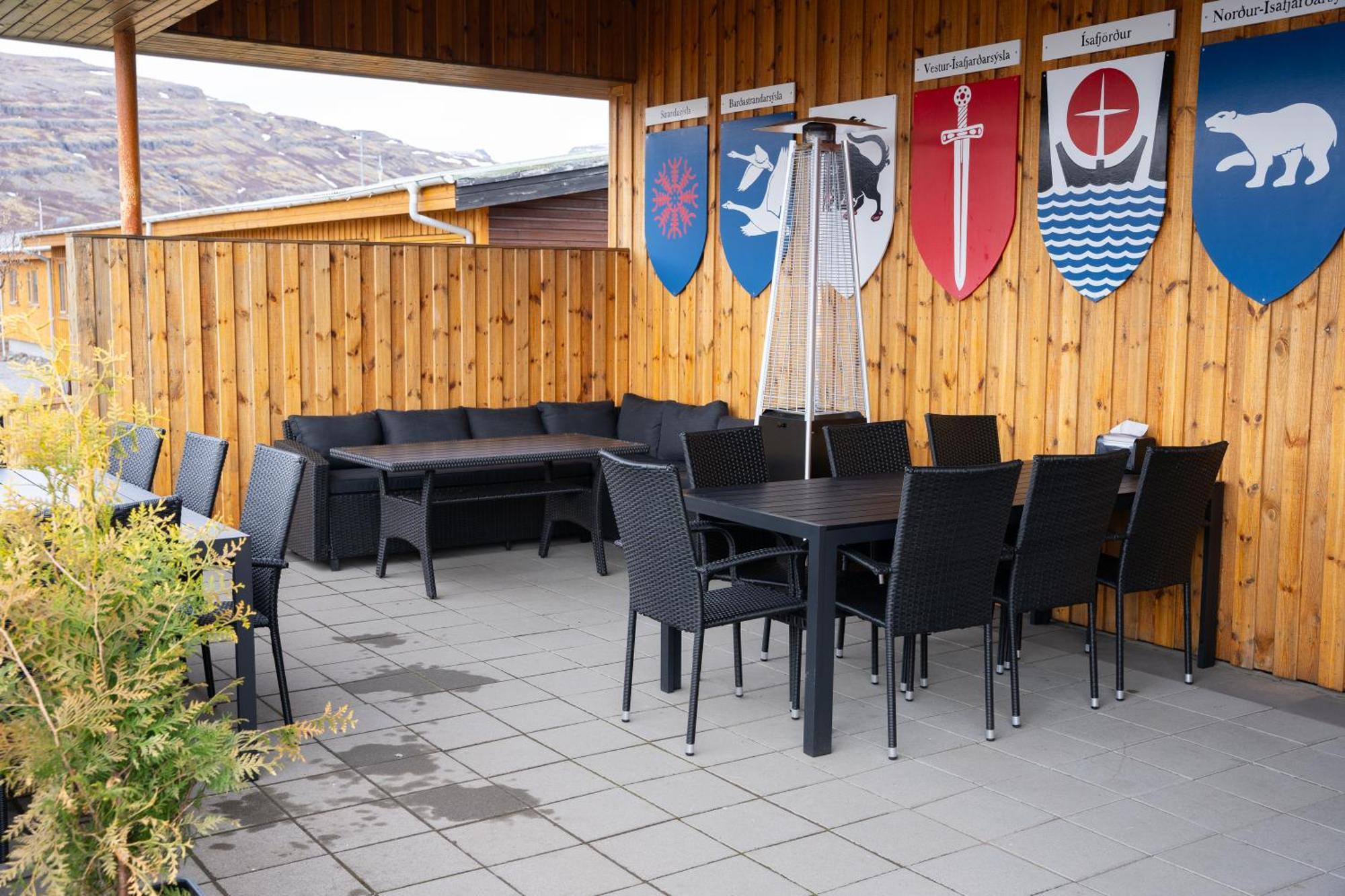 Hotel Flokalundur Brjanslaekur エクステリア 写真
